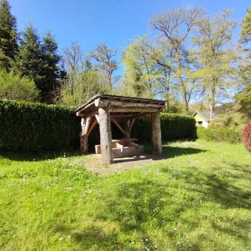 Camping 3 Etoiles - Piscine - Ccafbbc Huelgoat